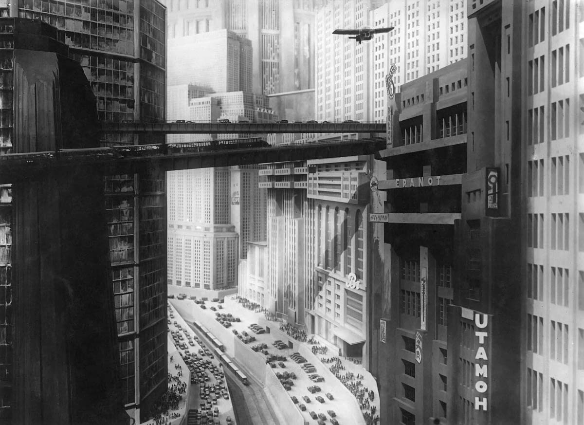 Still from Fritz Lang's film Metropolis (1927): the city of the future and its transport